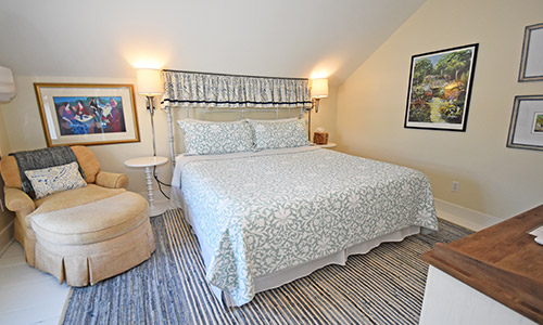 Alligator Hill Room - Glen Arbor Bed and Breakfast